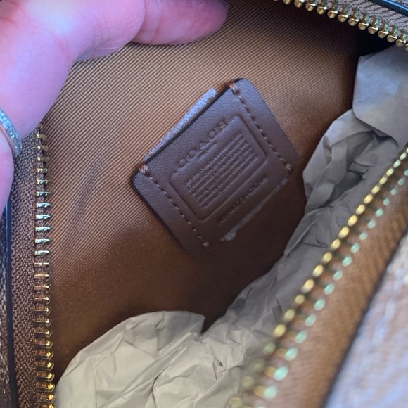 Authentic COACH Signature Coated canvas /smooth leather zip top crossbody - Picture 7 of 9